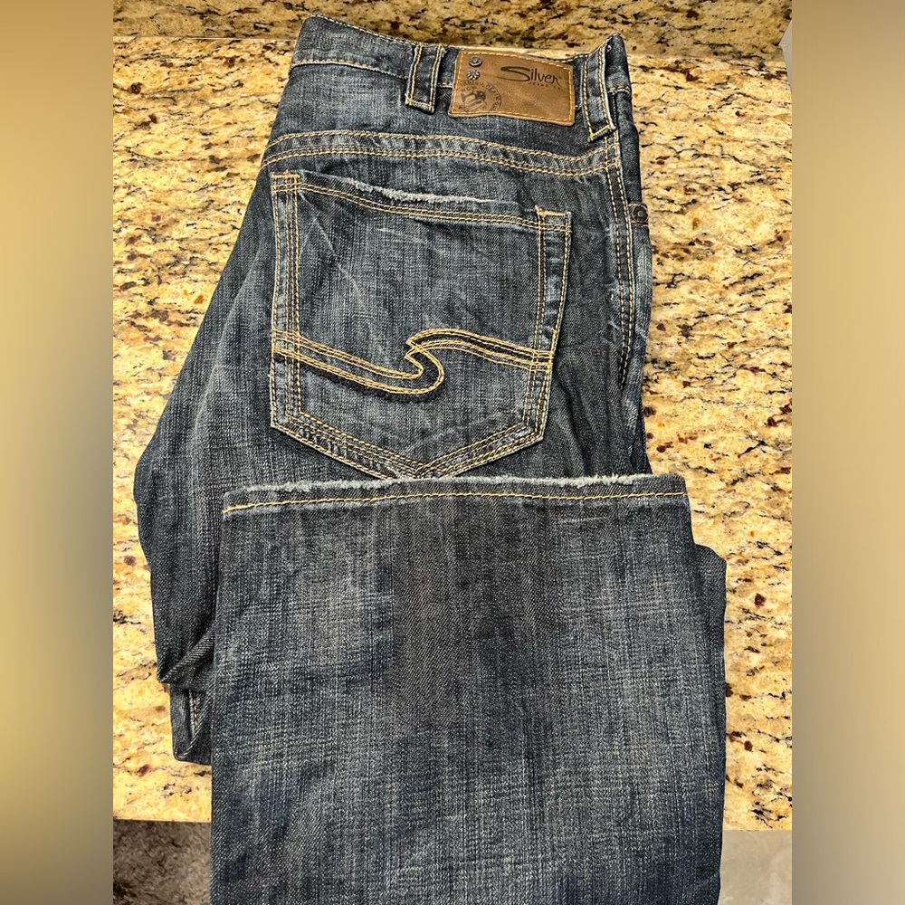 Men’s Silver jeans 34x30 like new